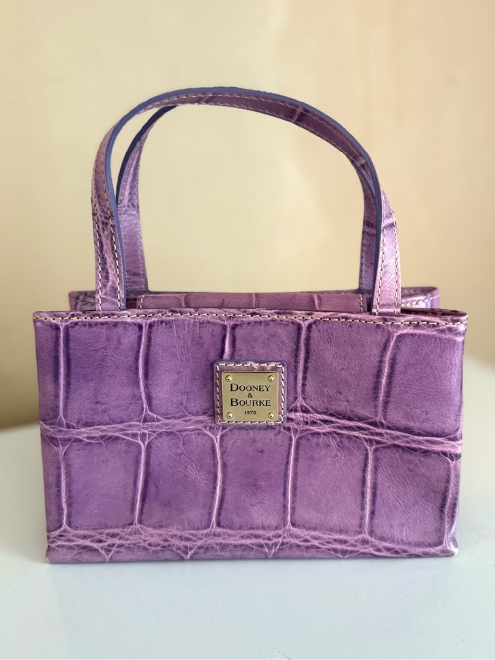 DOONEY & BOURKE CROC-EMBOSSED PURPLE LEATHER VINTAGE SMALL TOP-HANDLE BAG